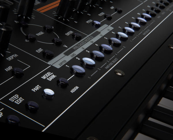 Đàn Synthesizer Roland Jupiter-Xm