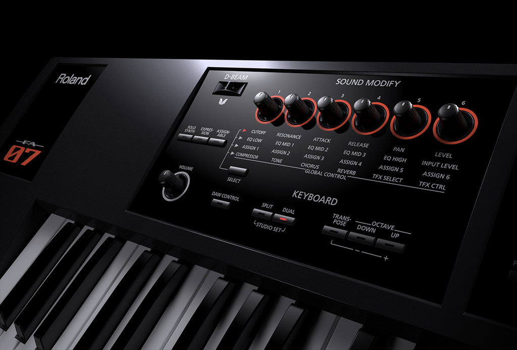 Synthersizer Music Workstation Roland FA-07