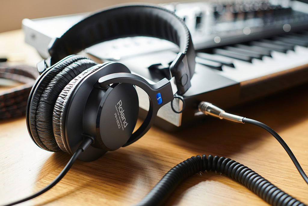 Tai Nghe Kiểm Âm Roland RH-200