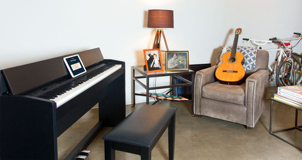 Piano Roland F130R