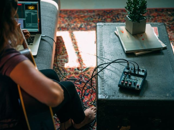 Soundcraft Notepad 5 metal