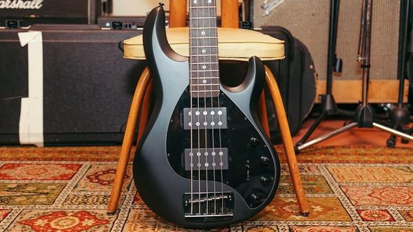 Sterling StingRay RAY35HH, Rosewood Fingerboard