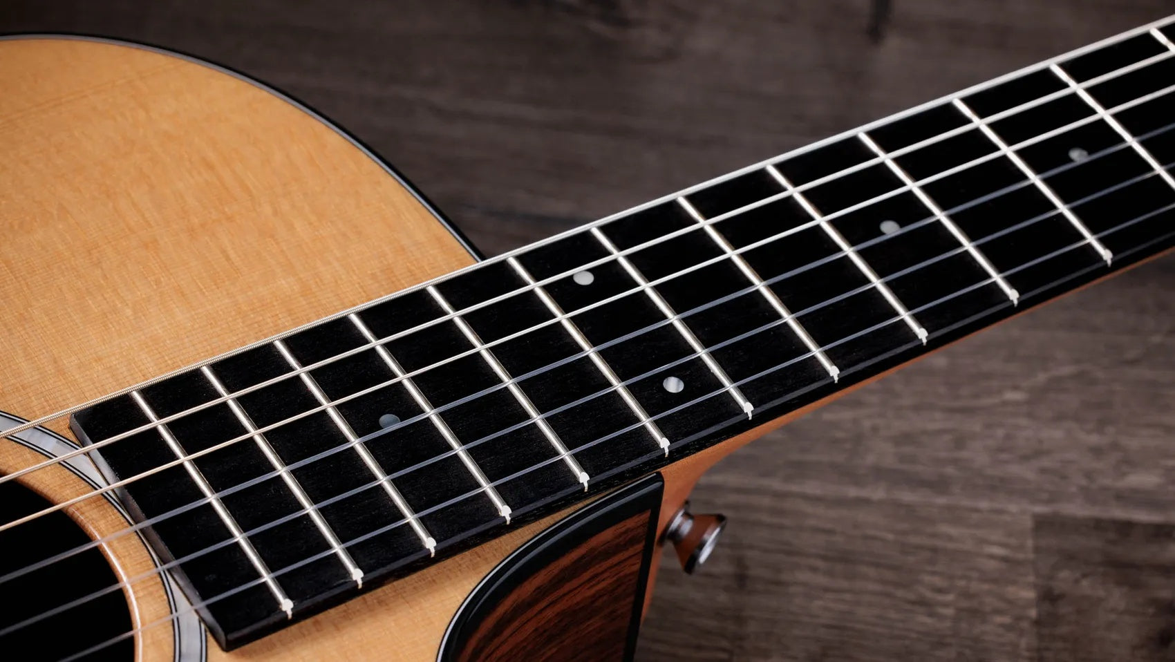 Đàn Guitar Classic Taylor 212ce-N Plus - Natural