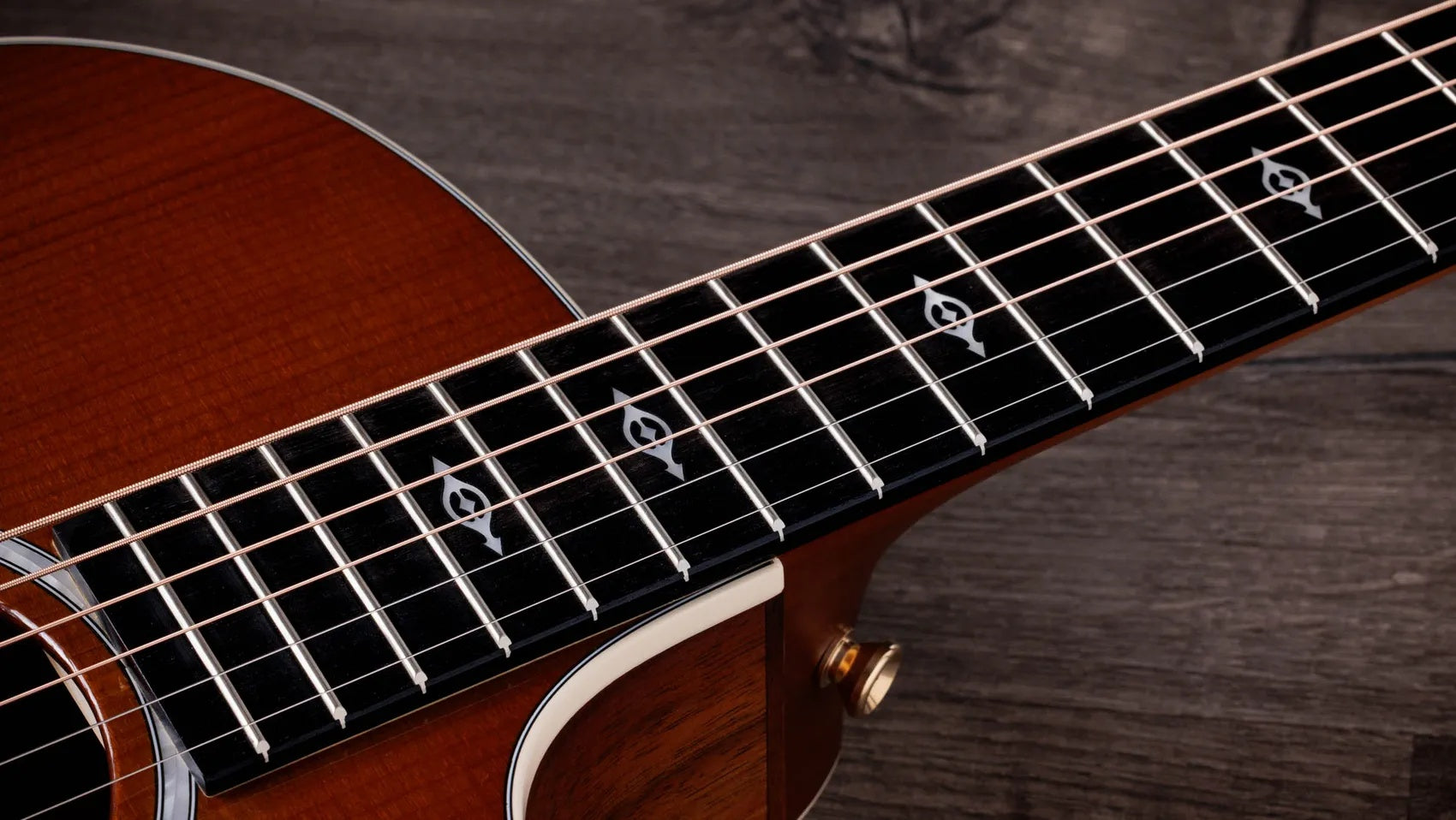 Đàn Guitar Acoustic Taylor 214ce-K DLX Special Edition - Honeyburst