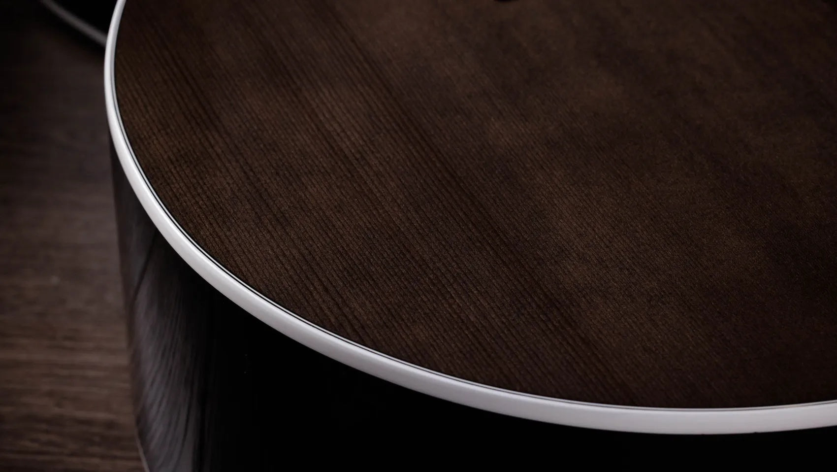 Đàn Guitar Acoustic Taylor 214ce Plus Special Edition-Mai Nguyên Music