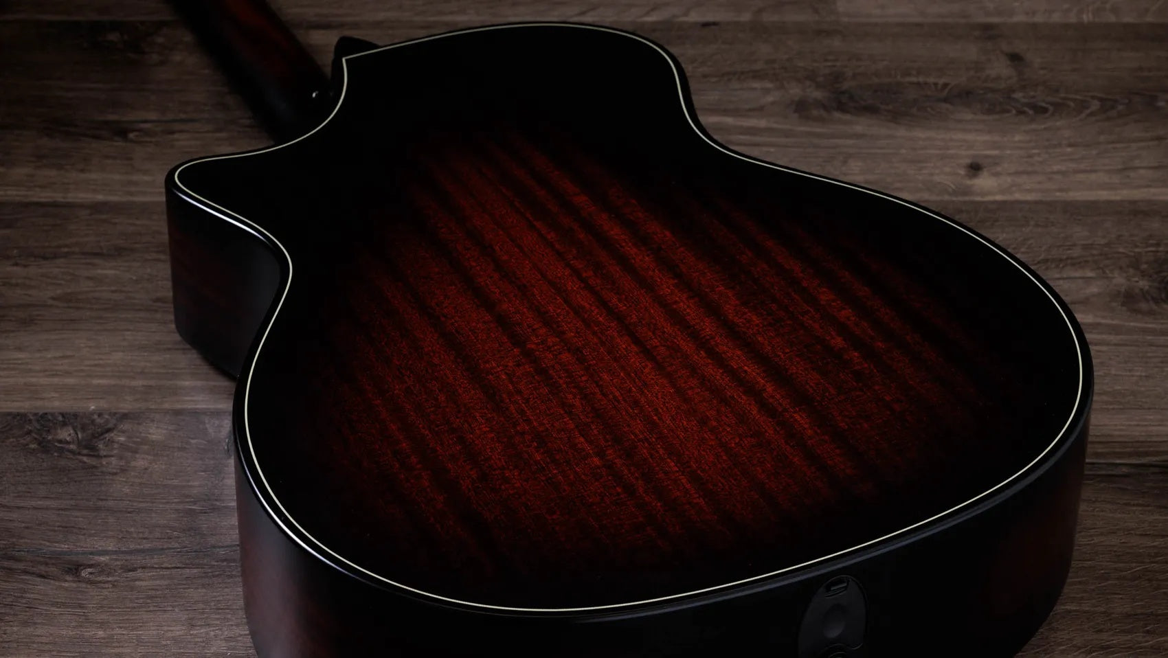 Đàn Guitar Acoustic Taylor Next Generation Builder's Edition 324ce - Shaded Edgeburst-Mai Nguyên Music