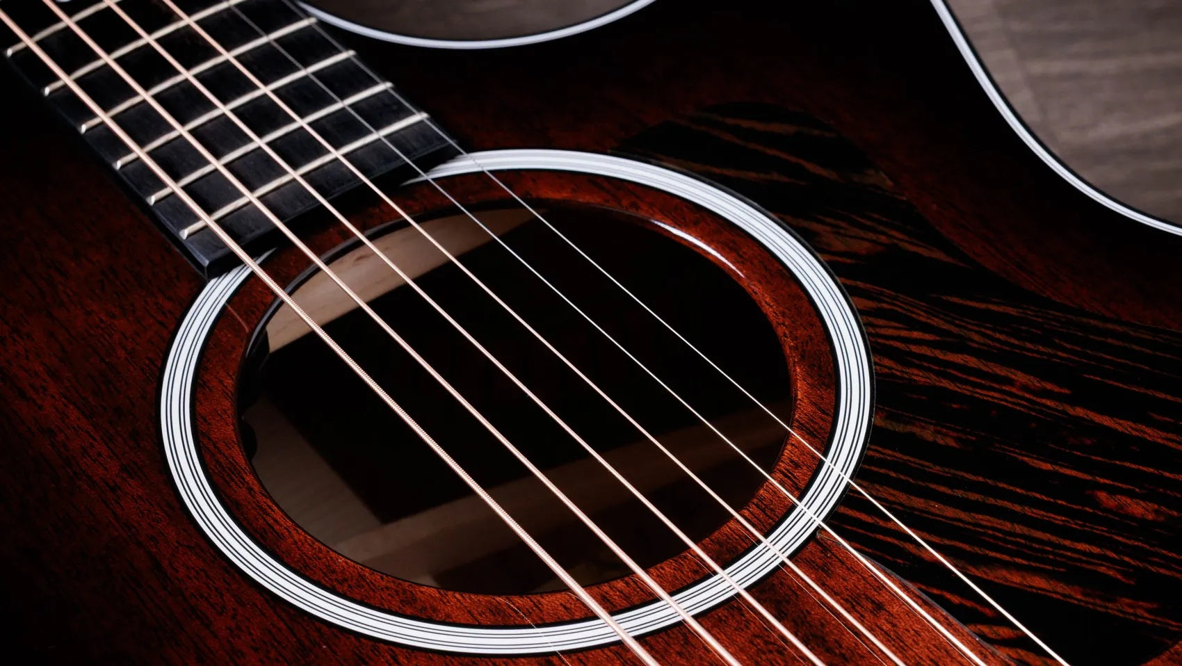 Đàn Guitar Acoustic Taylor Next Generation 324ce - Shaded Edgeburst