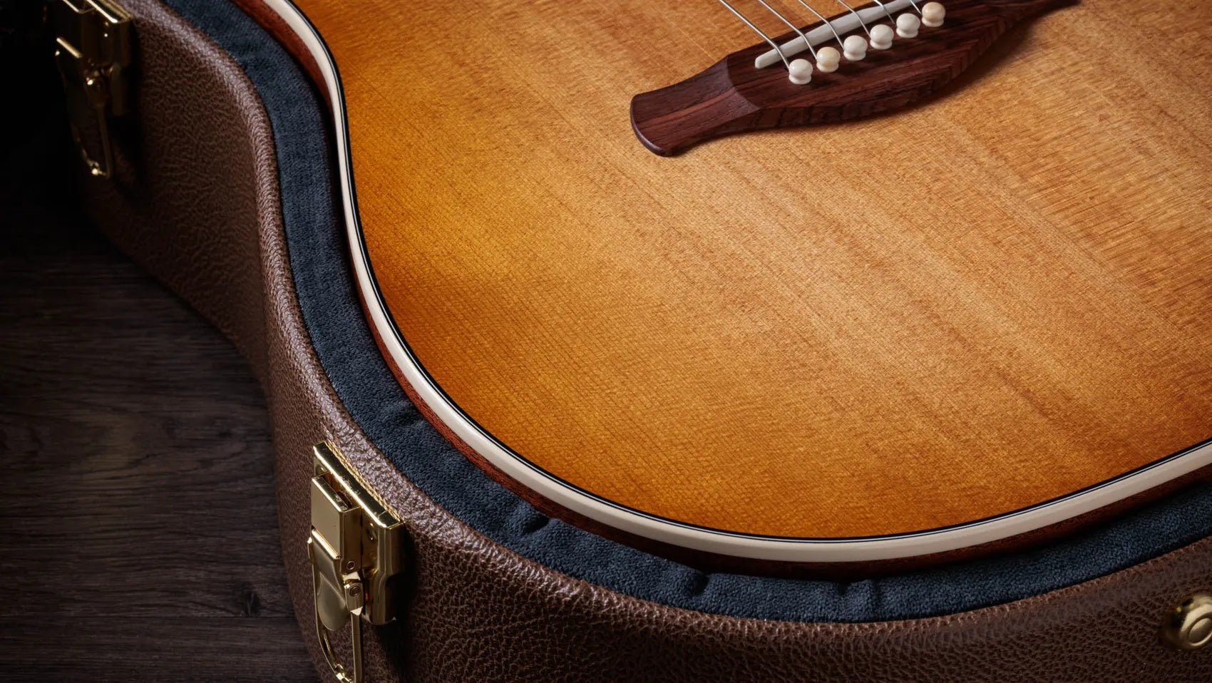 Đàn Guitar Acoustic Taylor Trey Hensley Gold Label 510e - Antique Blond