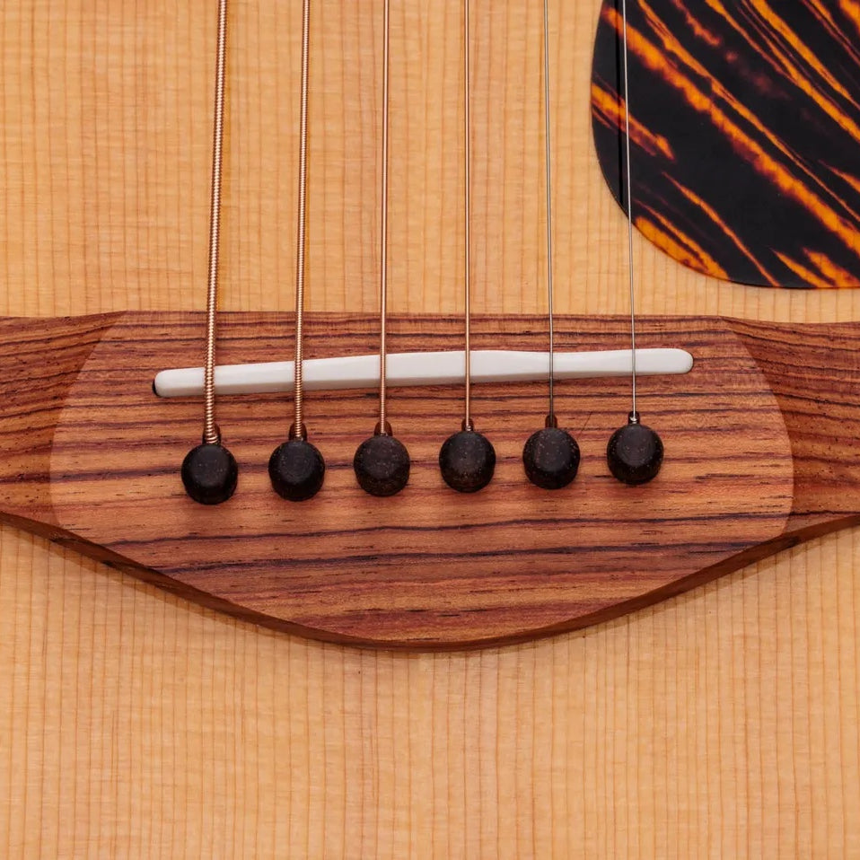 Đàn Guitar Acoustic Taylor Gold Label 512e - Natural