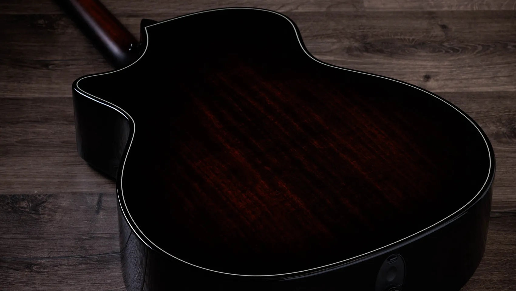 Đàn Guitar Acoustic Taylor Next Generation Builder's Edition 514ce-Mai Nguyên Music