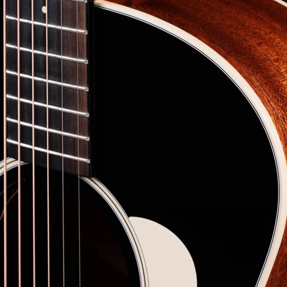 Đàn Guitar Acoustic Taylor Gold Label 514e