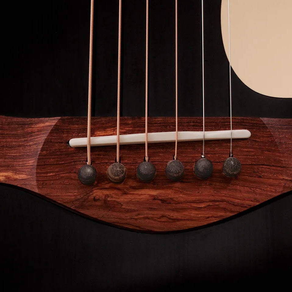 Đàn Guitar Acoustic Taylor Gold Label 517e