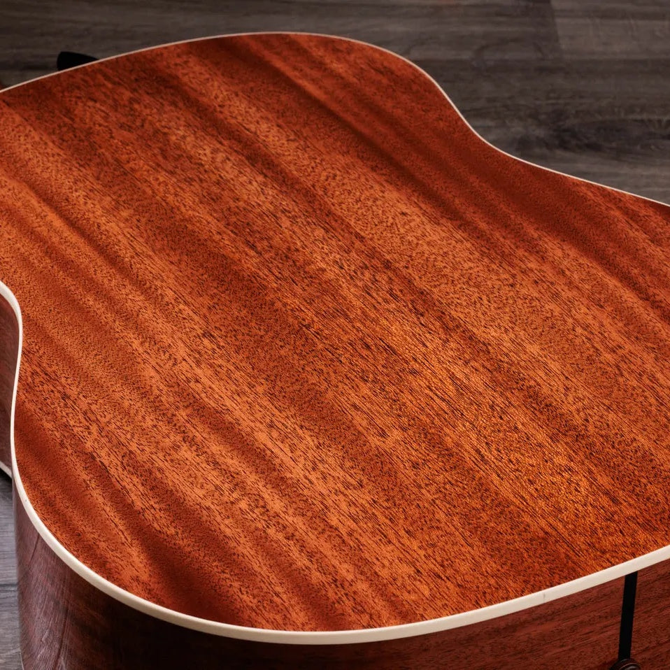Đàn Guitar Acoustic Taylor Gold Label 517e