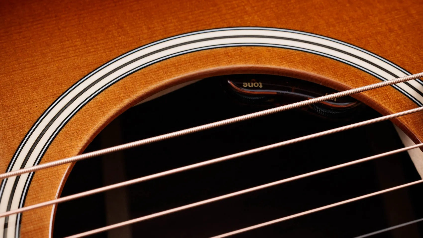 Đàn Guitar Acoustic Taylor Gold Label 710e Special Edition - Nashville Burst