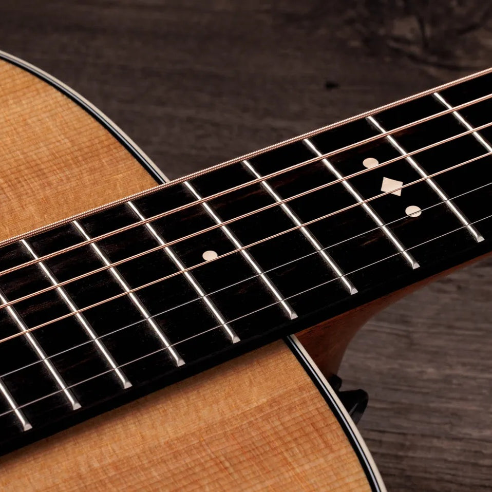 Đàn Guitar Acoustic Taylor Gold Label 712e - Natural