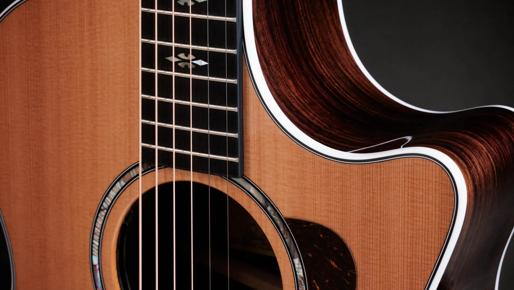 Đàn Guitar Acoustic Taylor Next Generation 714ce - Natural