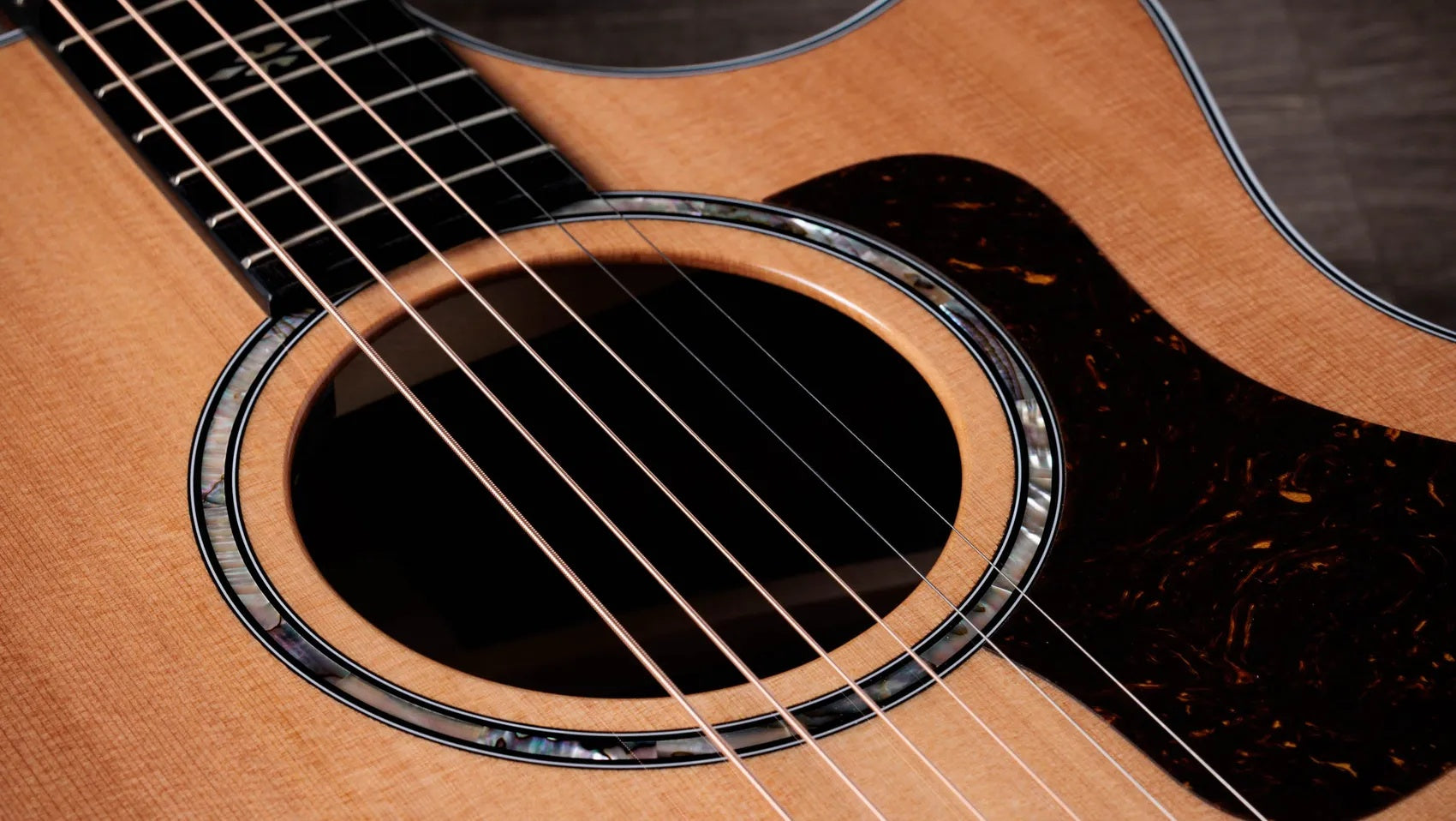 Đàn Guitar Acoustic Taylor Next Generation 714ce - Natural