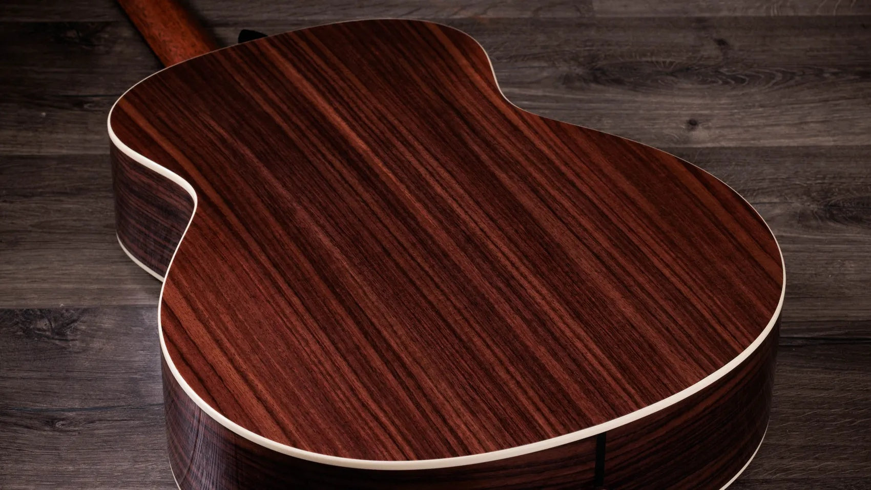 Đàn Guitar Acoustic Taylor Gold Label 714e