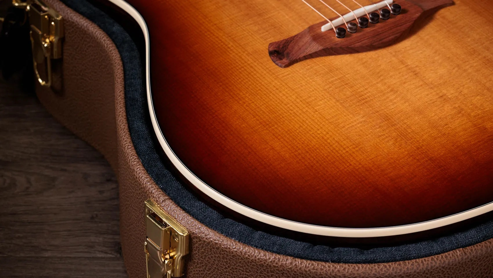 Đàn Guitar Acoustic Taylor Gold Label 717e