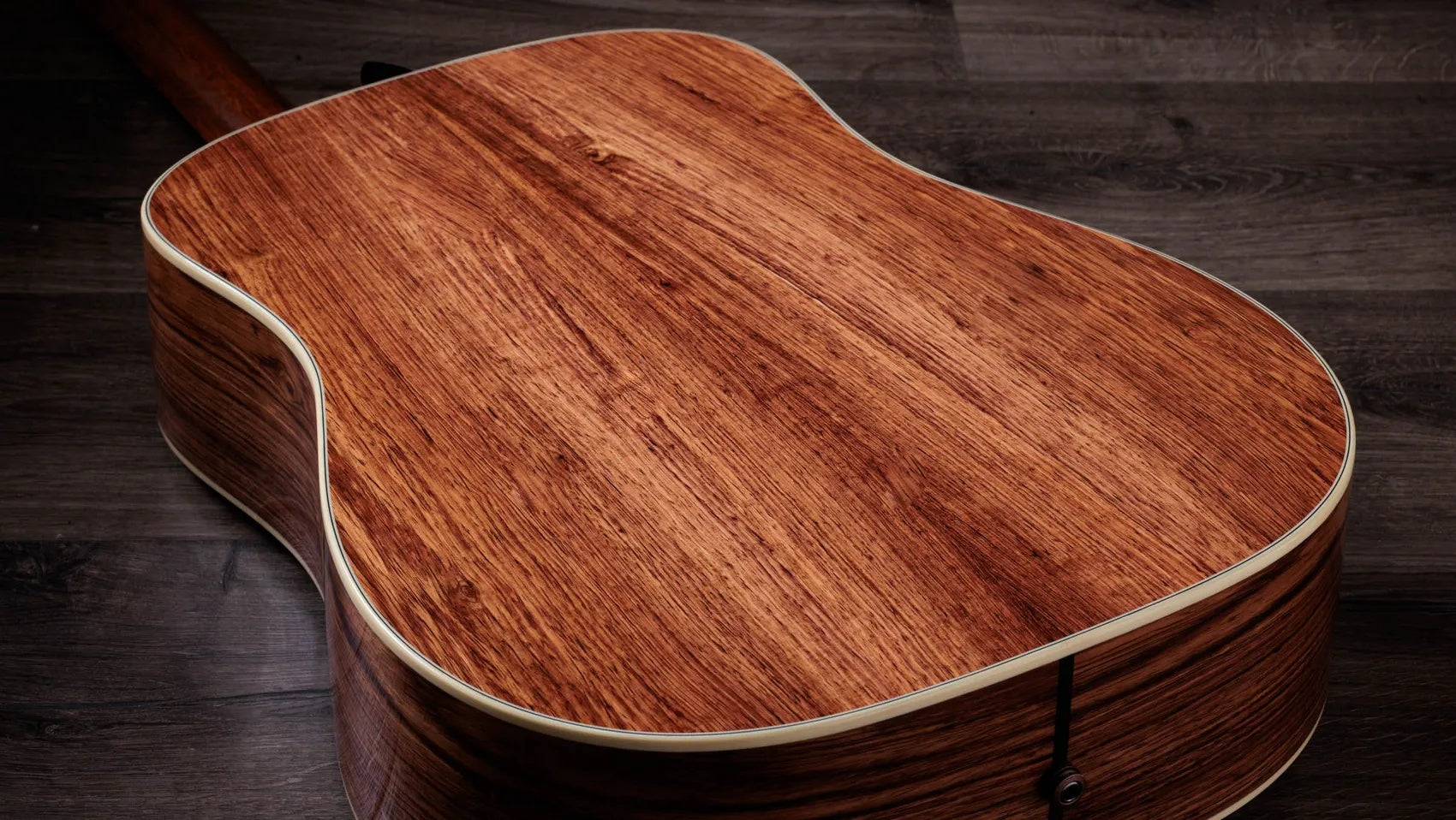Đàn Guitar Acoustic Taylor Gold Label 810e - Natural