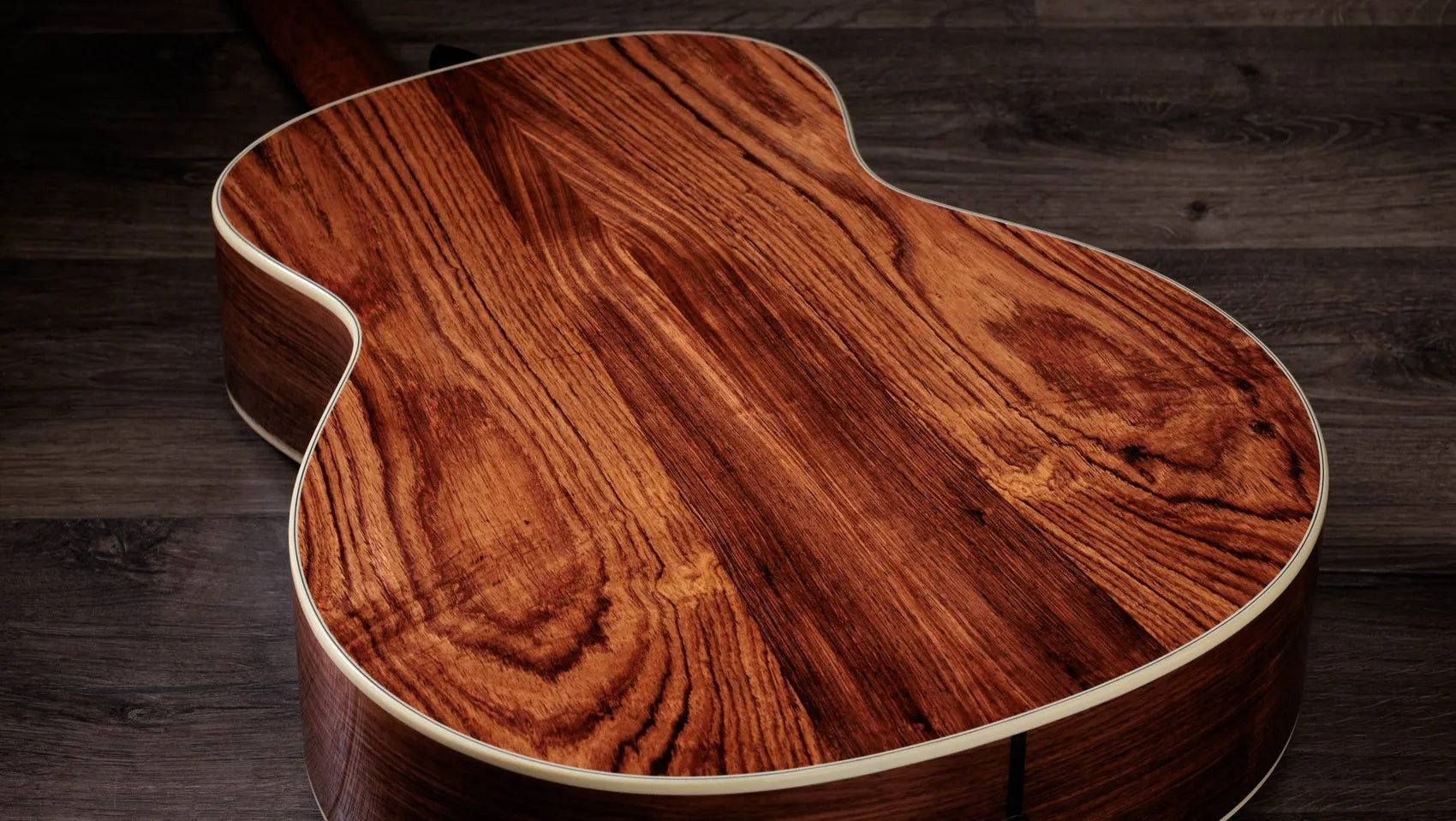 Đàn Guitar Acoustic Taylor Gold Label 814e