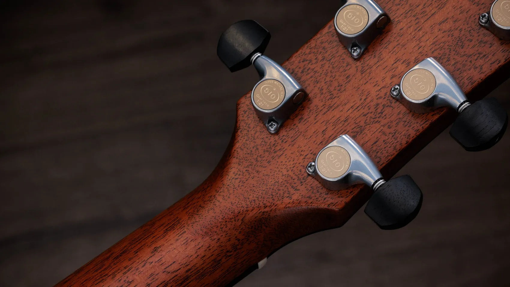 Đàn Guitar Acoustic Taylor Gold Label 814e