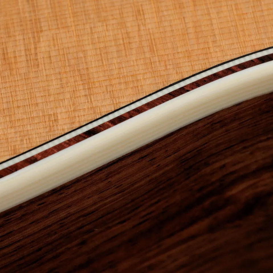 Đàn Guitar Acoustic Taylor Gold Label 814e