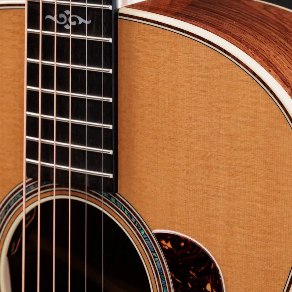Đàn Guitar Acoustic Taylor Gold Label 814e