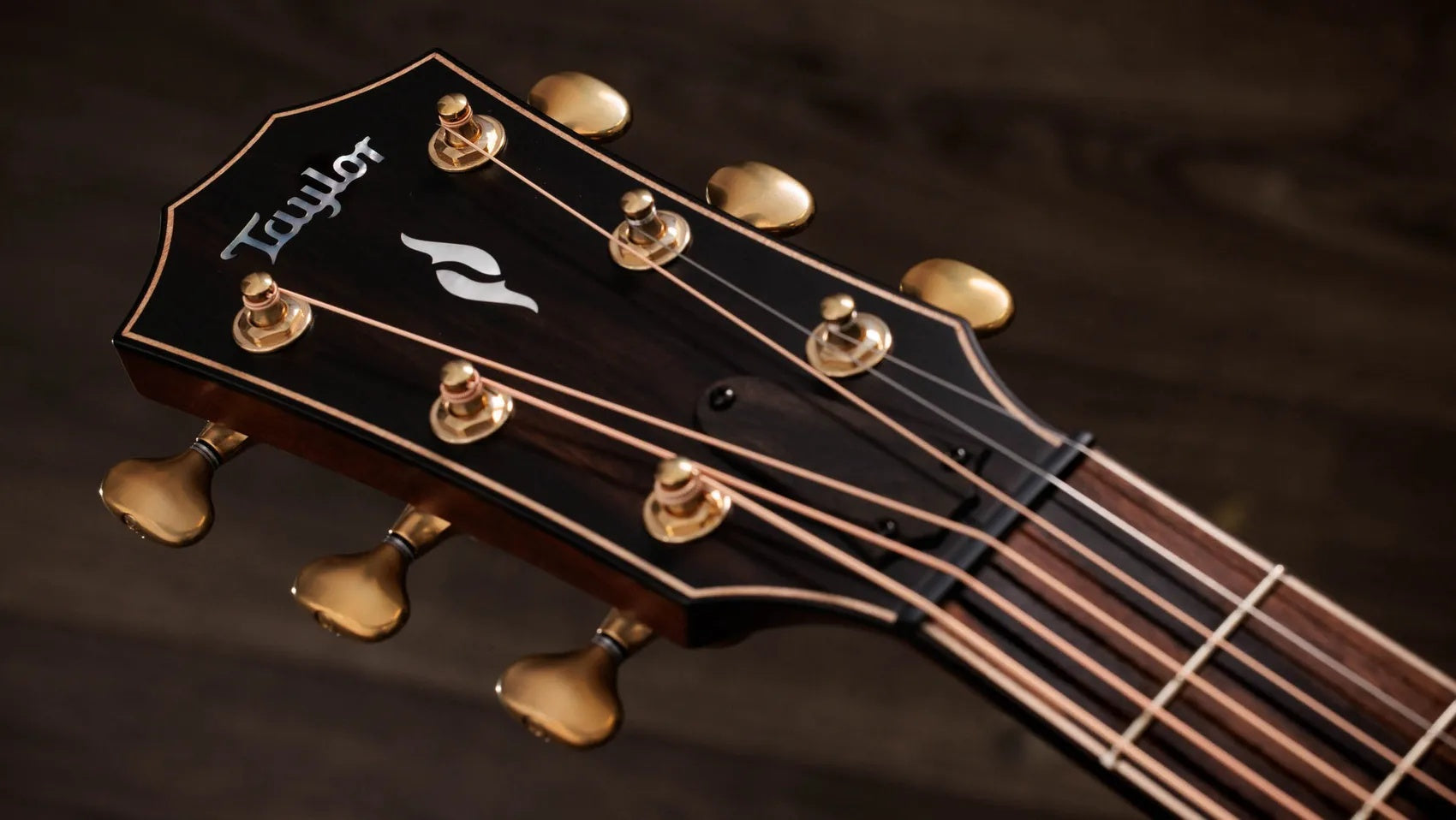 Đàn Guitar Acoustic Taylor Next Generation Builder's Edition 814ce Adirondack Spruce/Rosewood - Natural Kona Edgeburst