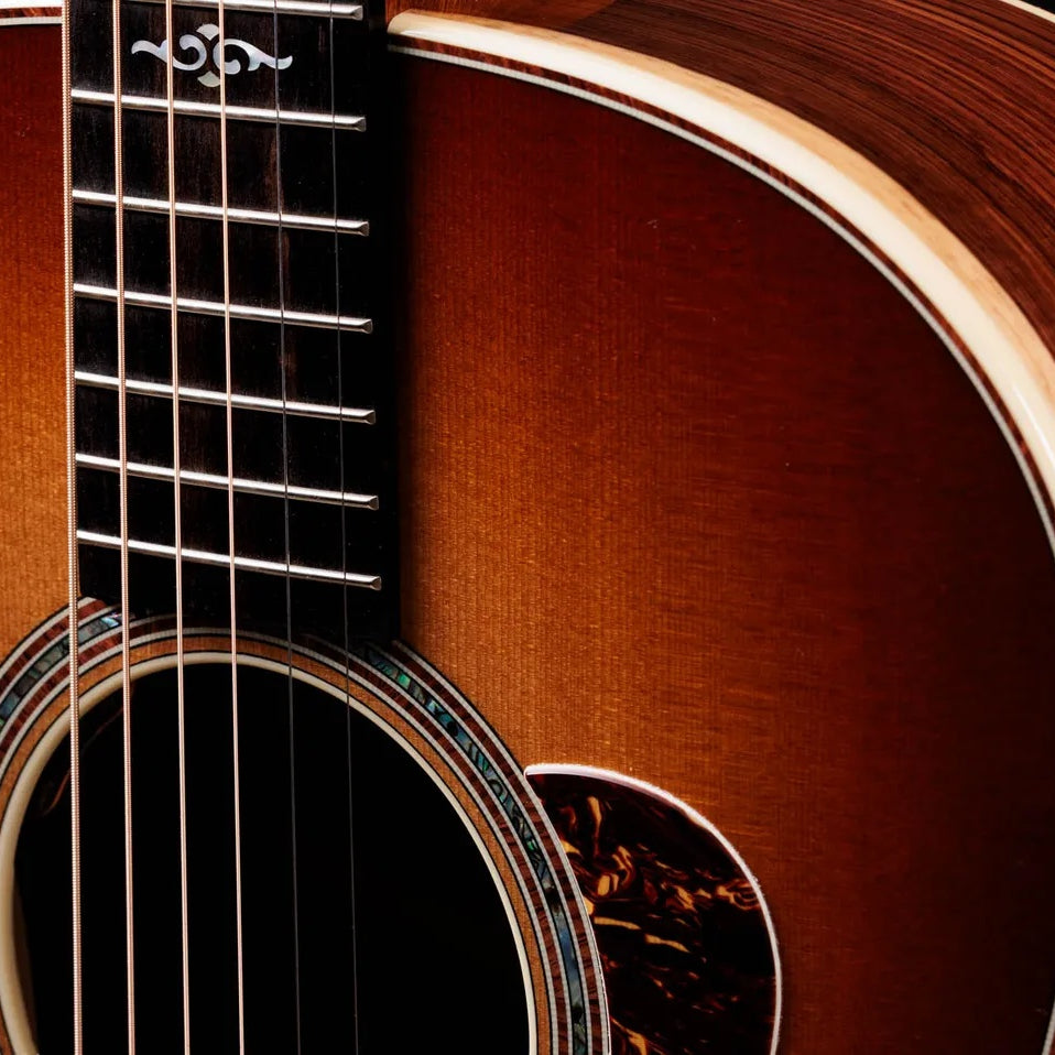 Đàn Guitar Acoustic Taylor Gold Label 817e