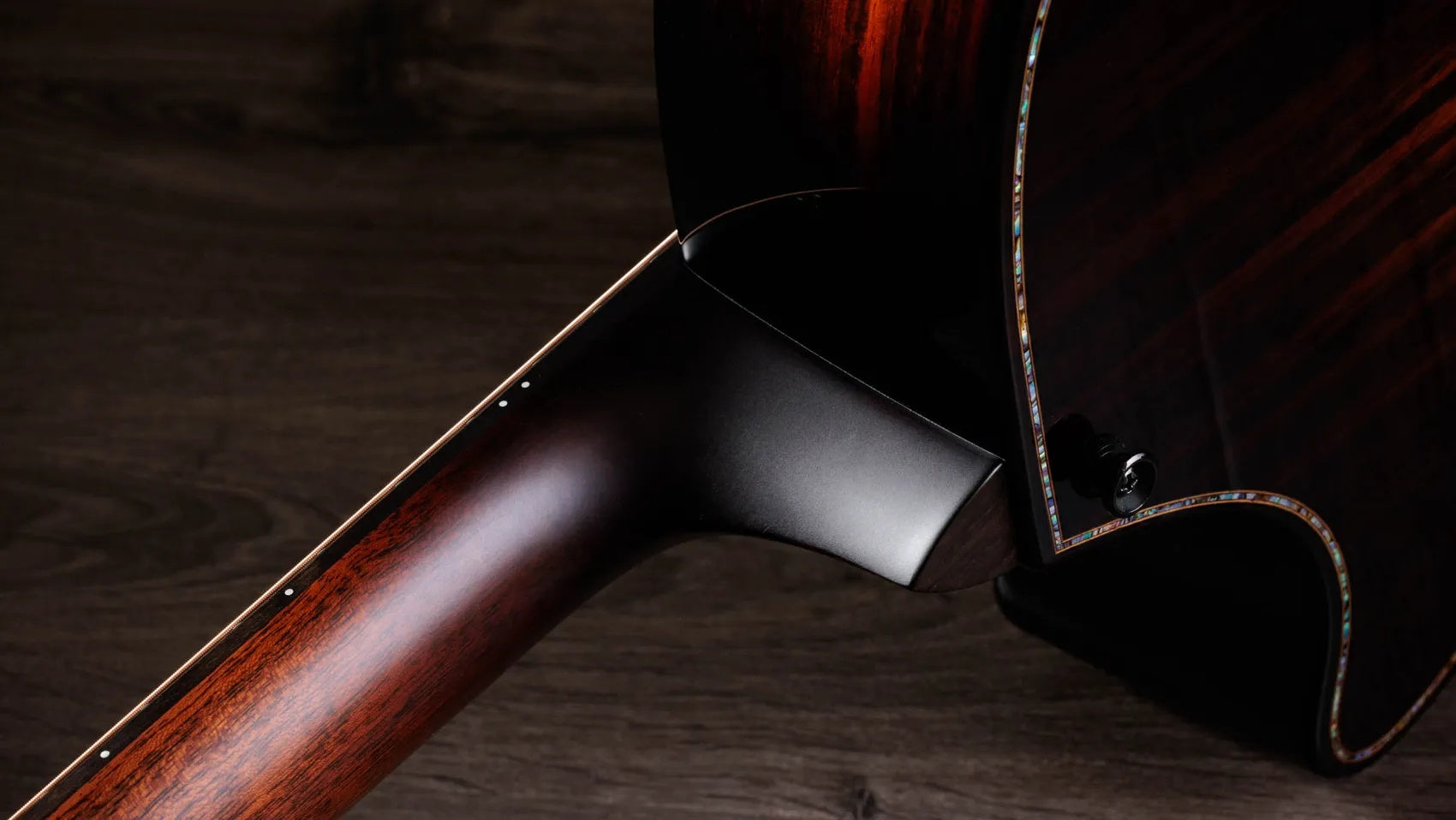 Đàn Guitar Acoustic Taylor Builder's Edition 914ce LTD Macassar Ebony - Shaded Edge Burst