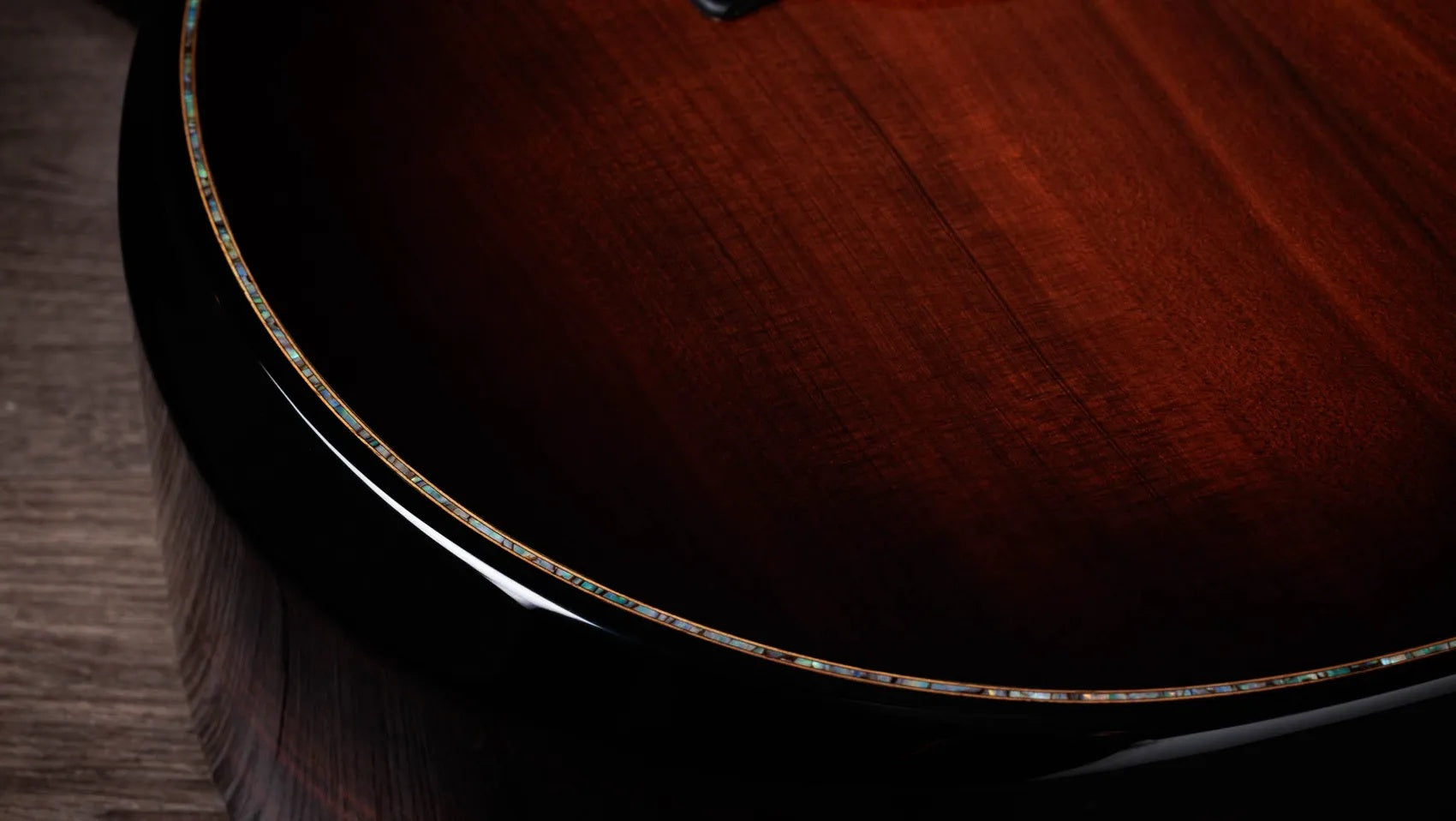 Đàn Guitar Acoustic Taylor Builder's Edition 914ce LTD Macassar Ebony - Shaded Edge Burst