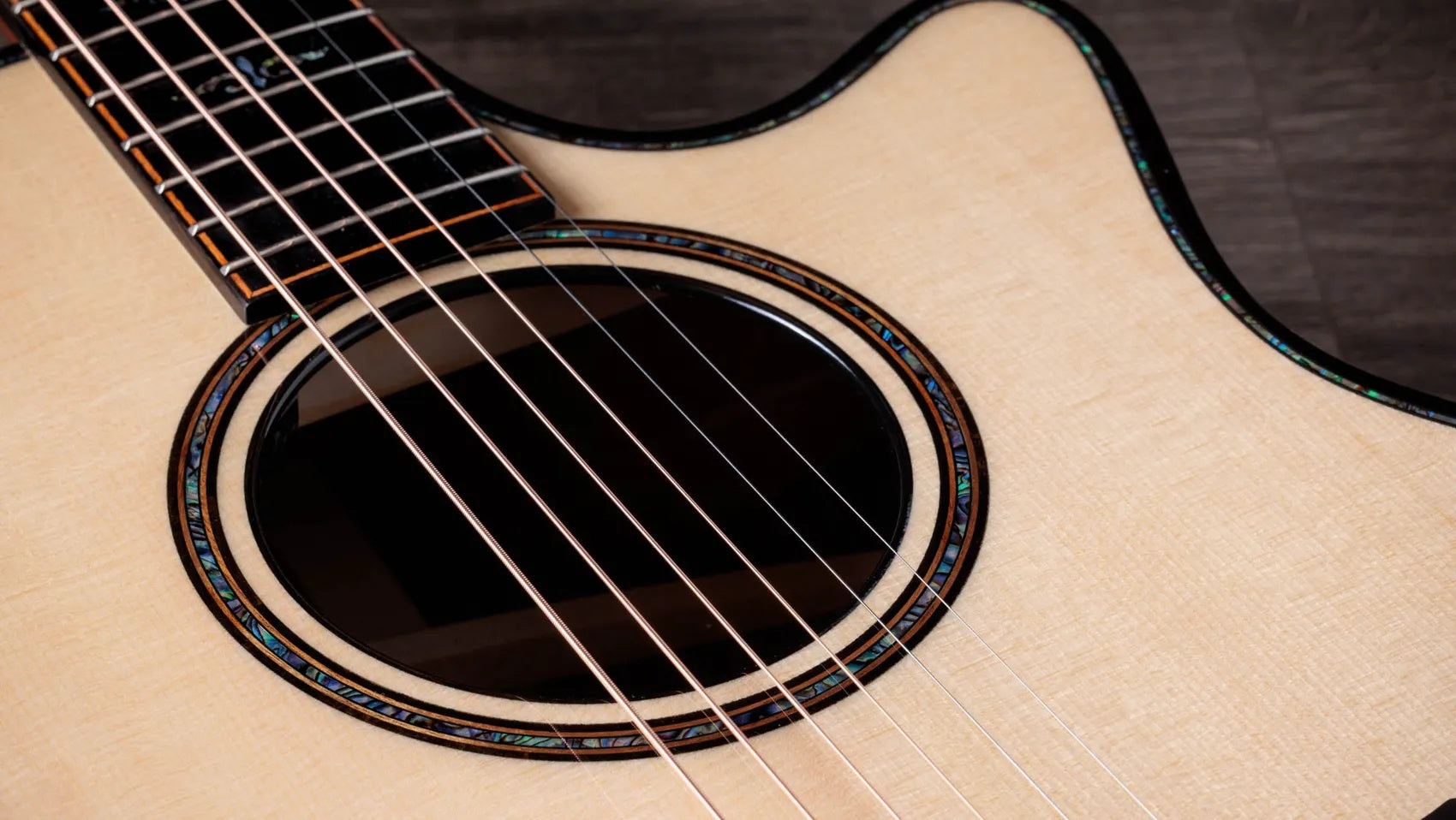 Đàn Guitar Acoustic Taylor Next Generation Builder's Edition 914ce - Natural