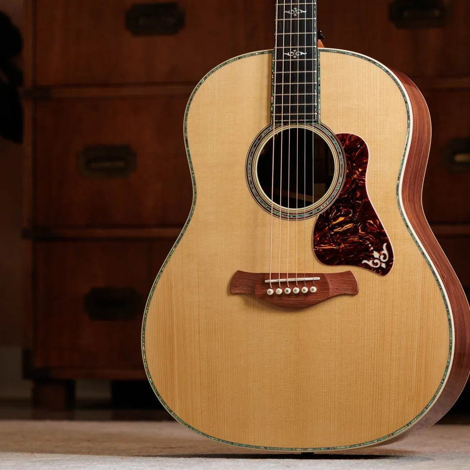 Đàn Guitar Acoustic Taylor Gold Label 917e