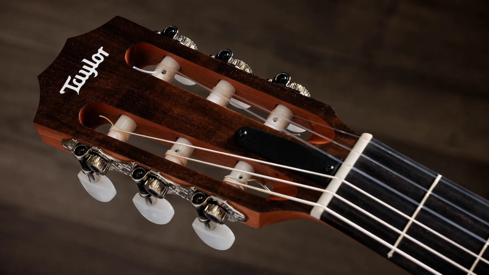 Đàn Guitar Classic Taylor Academy 12e-N Limited-Edition - Natural