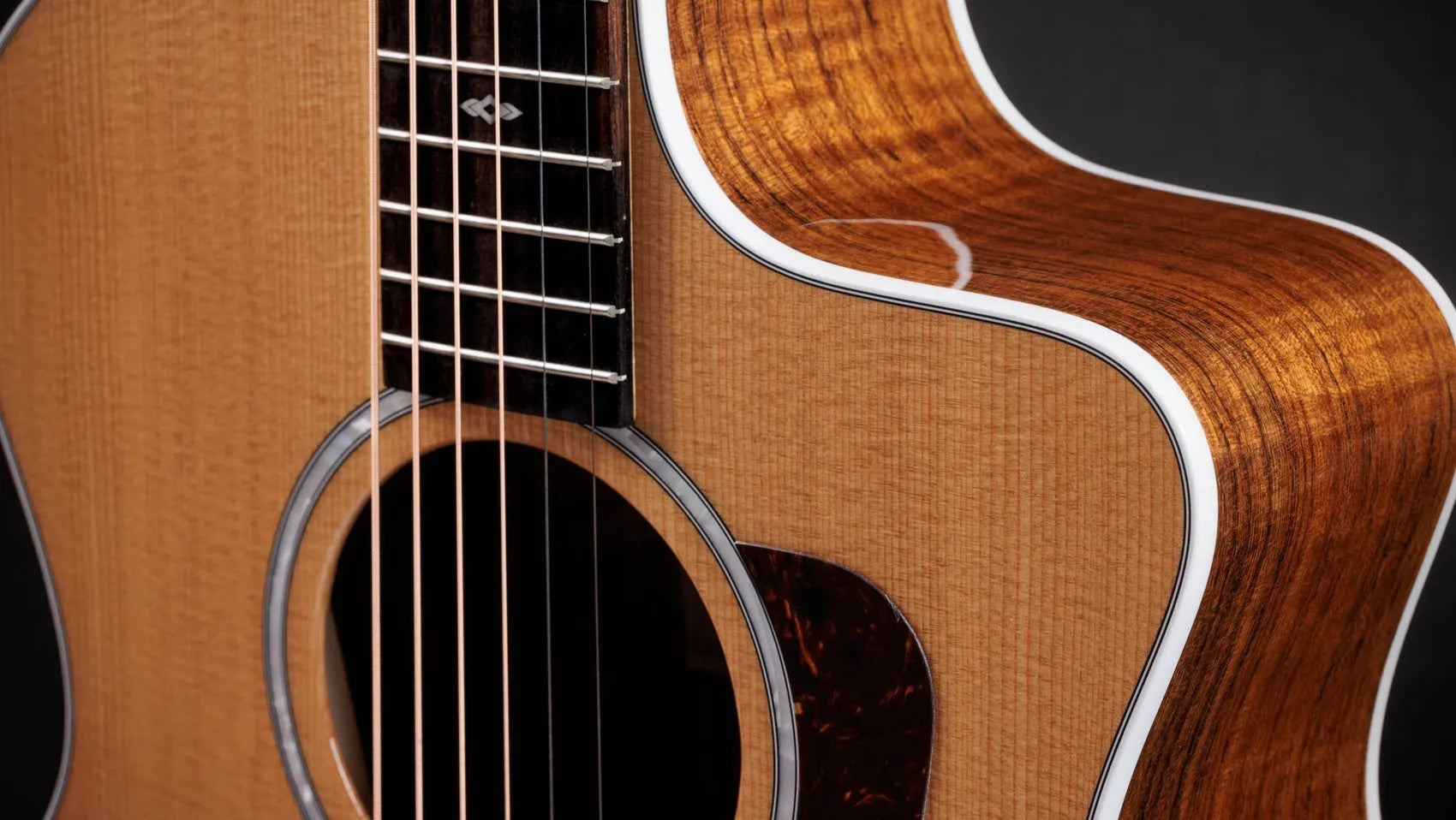 Đàn Guitar Acoustic Taylor Sunset Blvd 214ce DLX Figured Ovangkol - Natural-Mai Nguyên Music