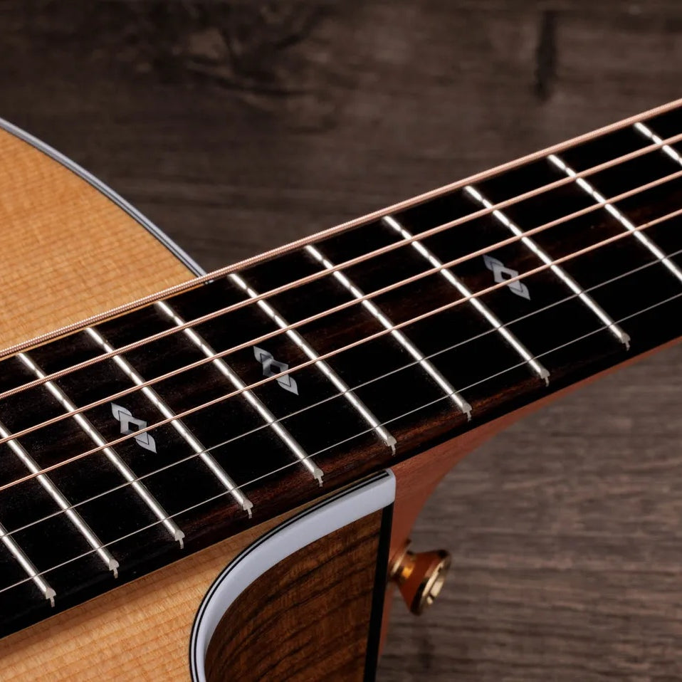Đàn Guitar Acoustic Taylor Sunset Blvd 214ce DLX Figured Ovangkol - Natural-Mai Nguyên Music