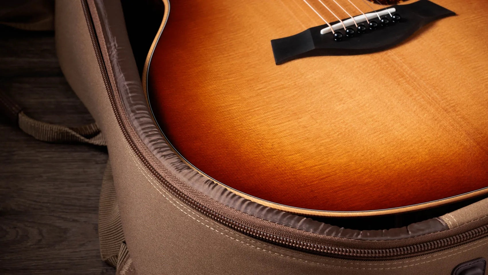 Đàn Guitar Acoustic Taylor Sunset Blvd 414ce Studio - Sunset Edgeburst-Mai Nguyên Music