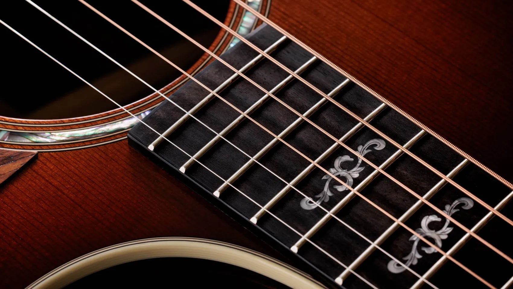 Đàn Guitar Acoustic Taylor Sunset Blvd 714ce - Sunset Edgeburst-Mai Nguyên Music