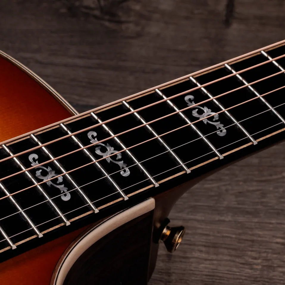 Đàn Guitar Acoustic Taylor Sunset Blvd 814ce - Sunset Edgeburst-Mai Nguyên Music
