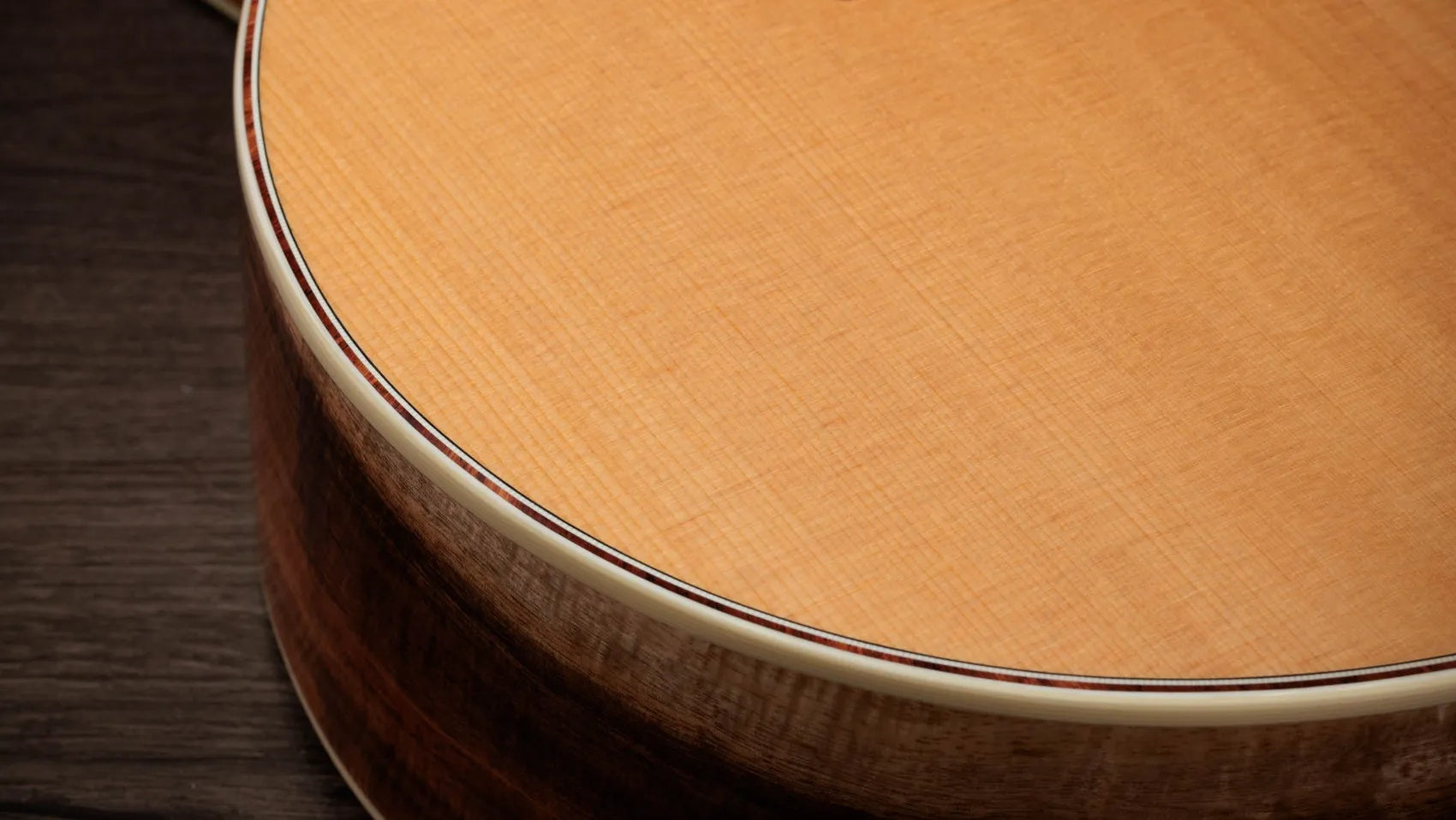 Đàn Guitar Acoustic Taylor Gold Label K14e