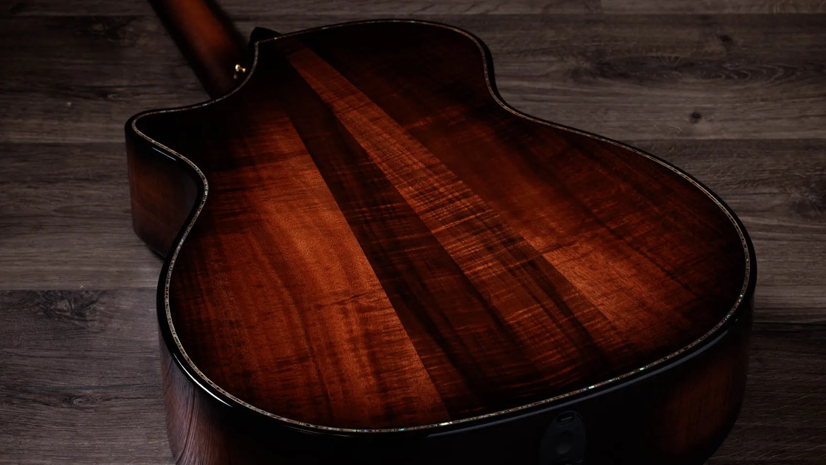 Đàn Guitar Acoustic Taylor Next Generation Builders Edition K24ce - Kona Edgeburst-Mai Nguyên Music