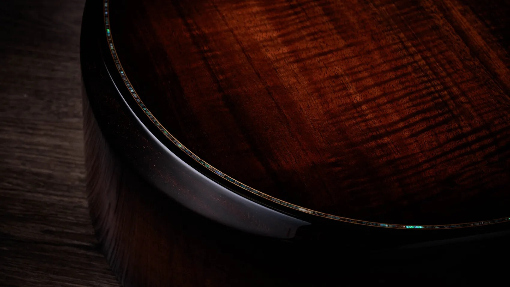 Đàn Guitar Acoustic Taylor Next Generation Builders Edition K24ce - Kona Edgeburst-Mai Nguyên Music