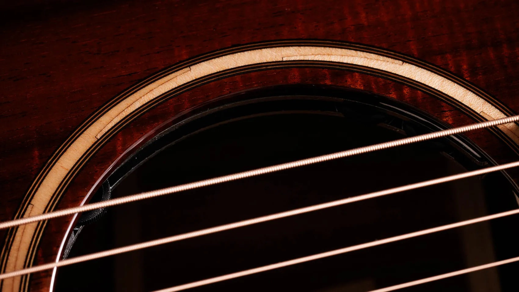 Đàn Guitar Acoustic Taylor Next Generation K24ce - Shaded Edgeburst