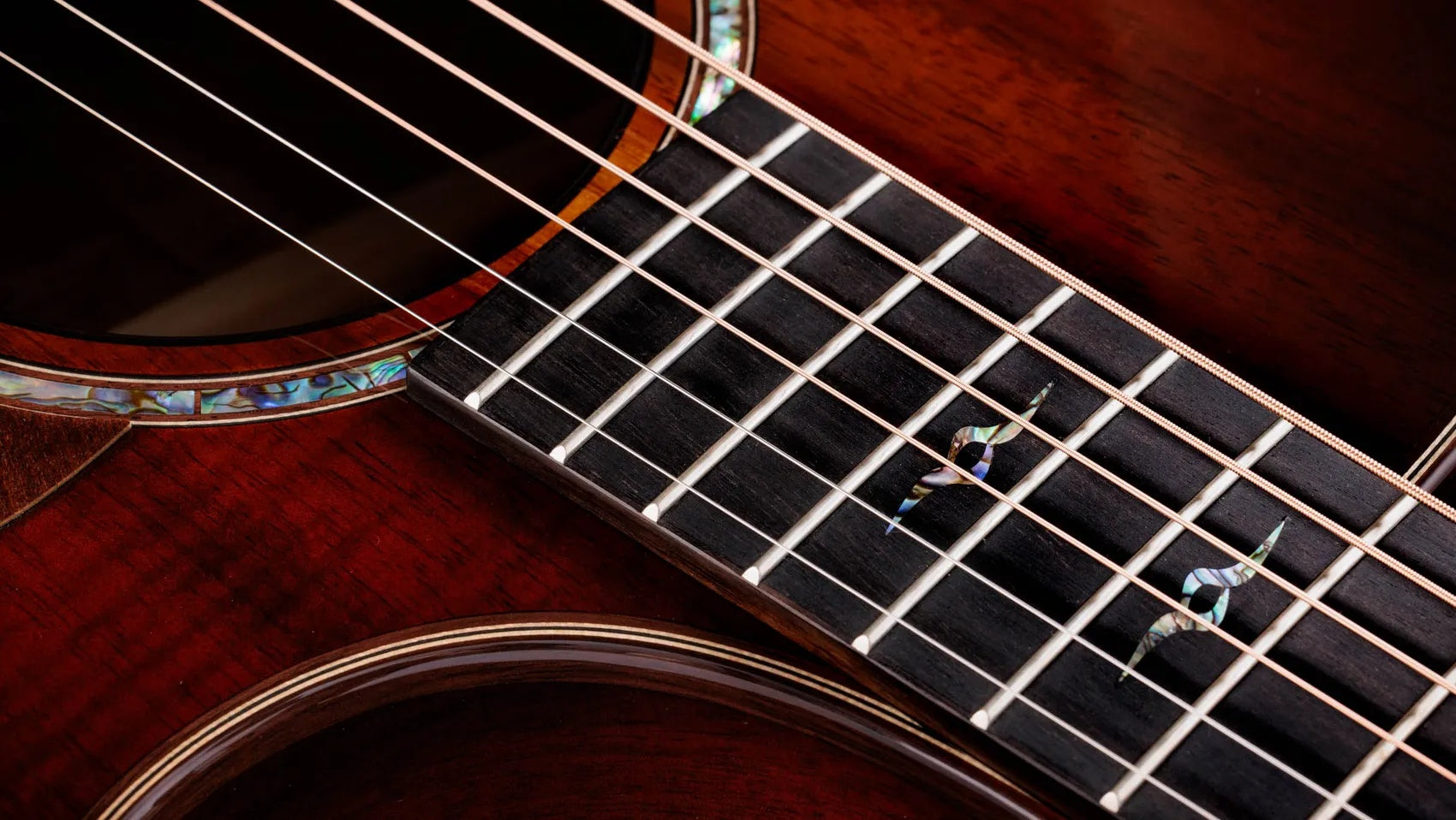 Đàn Guitar Acoustic Taylor Next Generation K24ce Special Edition - Shaded Edgeburst-Mai Nguyên Music