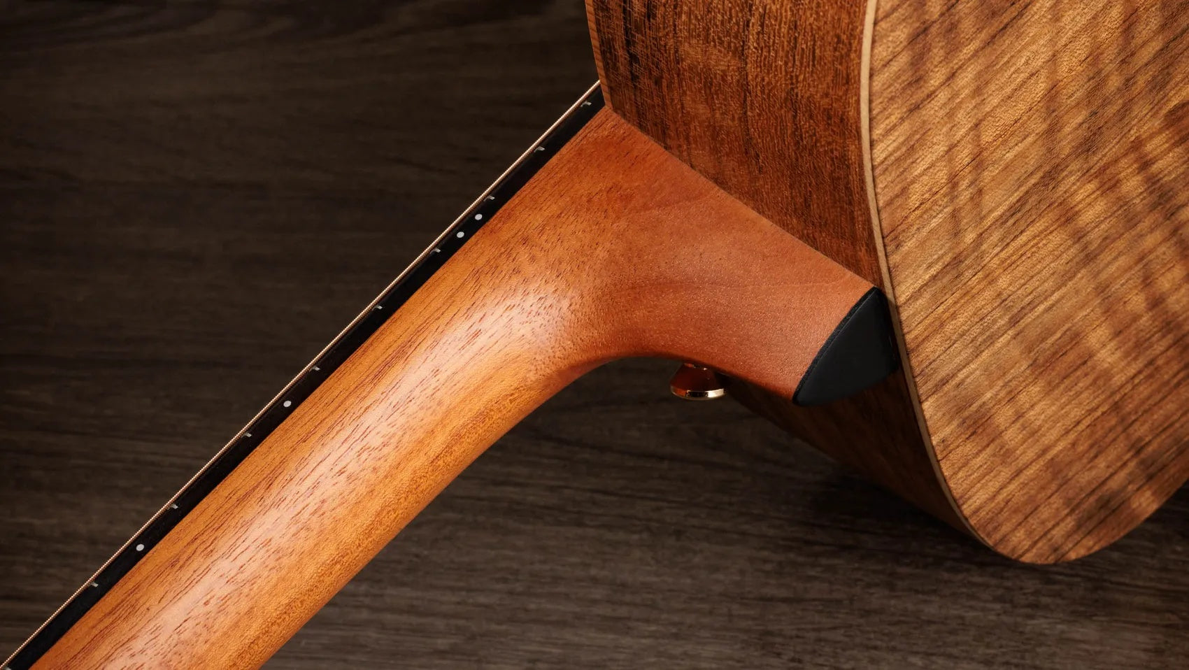 Đàn Guitar Acoustic Taylor GS Mini-e Sunset Blvd Figured Ovangkol - Natural