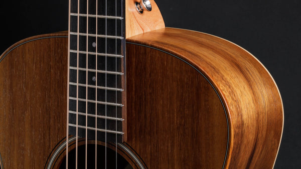 Đàn Guitar Acoustic Taylor GS Mini-e Koa w/Bag