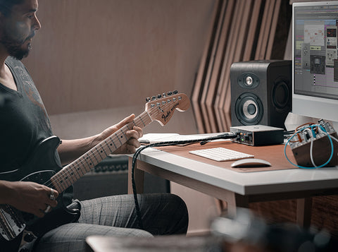 Universal Audio Volt 2 easy