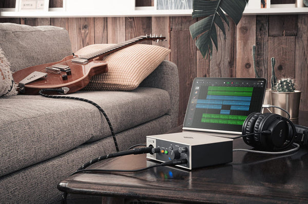 Universal Audio Volt 1 record
