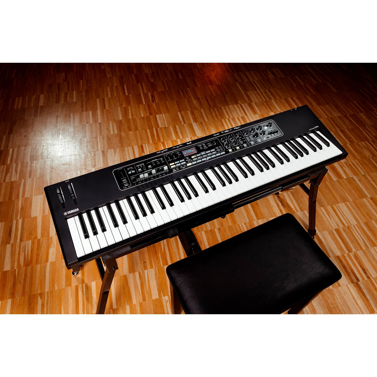 Đàn Stage Keyboard Yamaha CK76 76-Phím